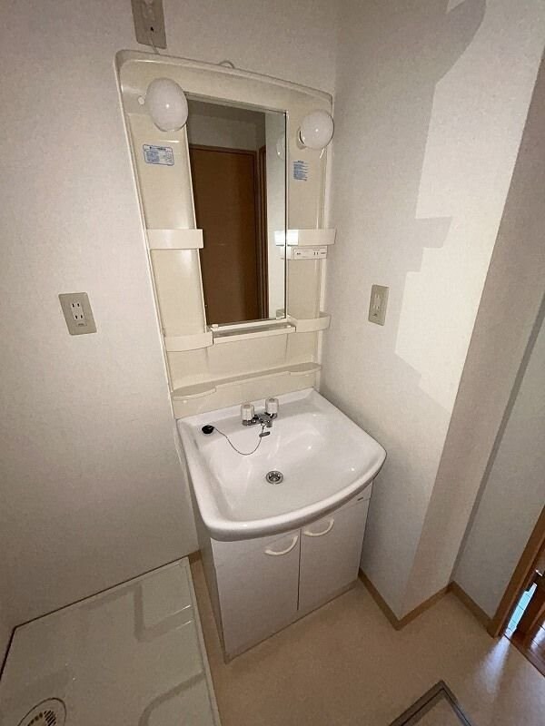 LYNX日本橋本町の物件内観写真