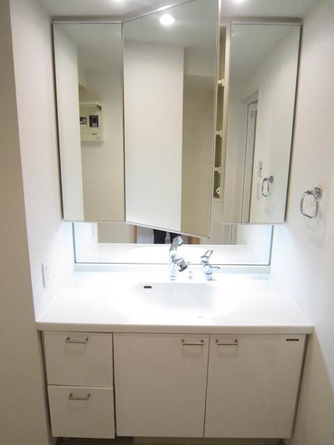 カスタリア新御茶ノ水の物件内観写真