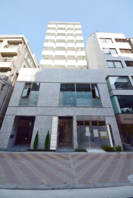 リバーレ麻布十番の物件外観写真