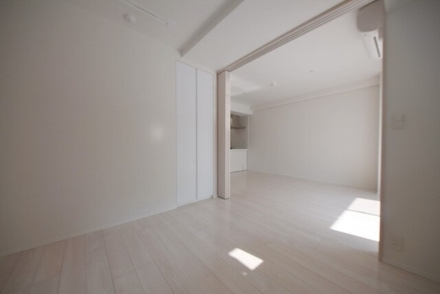 リバーレ麻布十番の物件内観写真