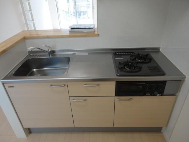 ヴェリナ・フォーの物件内観写真