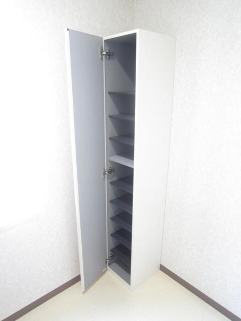 リリックコートハイビスカスの物件内観写真