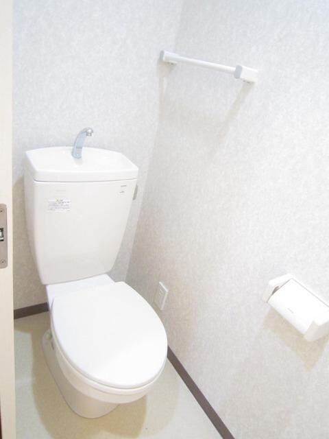 リリックコートハイビスカスの物件内観写真