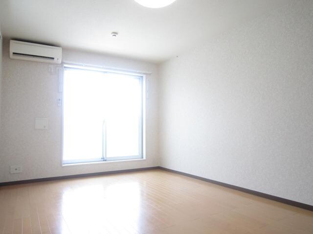 リリックコートハイビスカスの物件内観写真