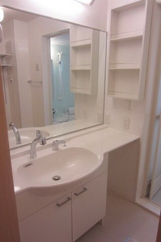 カーサ リュミエールの物件内観写真