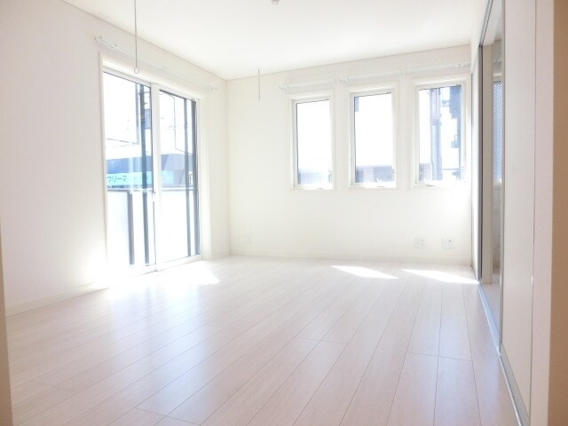 Leesas西小岩の物件内観写真