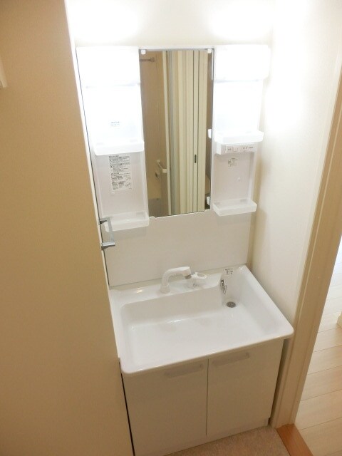 Leesas西小岩の物件内観写真