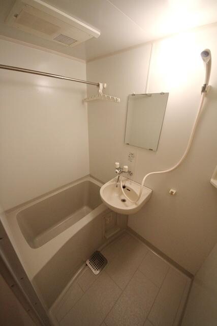 オーガスタ篠崎の物件内観写真