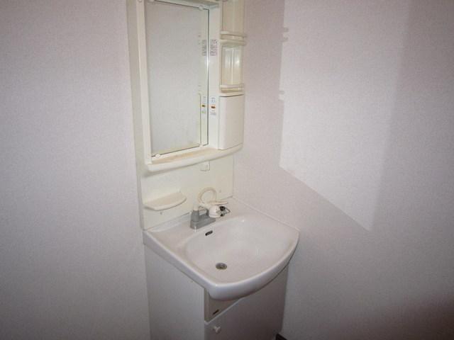 デルフィ参番館の物件内観写真