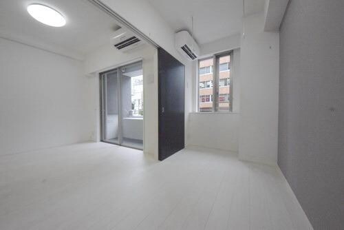 セレニティー神田の物件内観写真