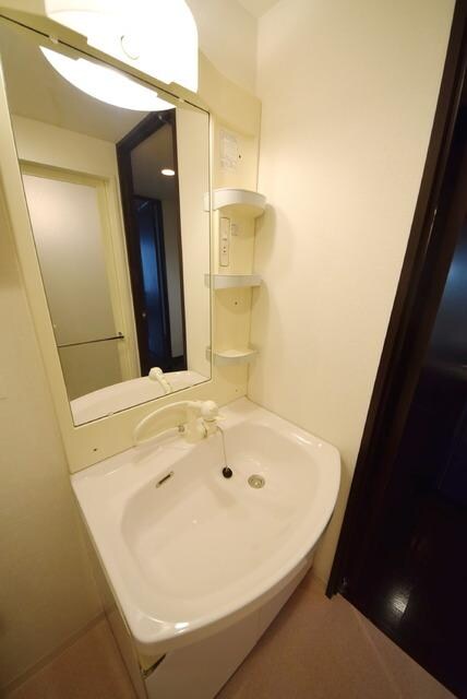 パレステュディオ九段・北の丸の物件内観写真