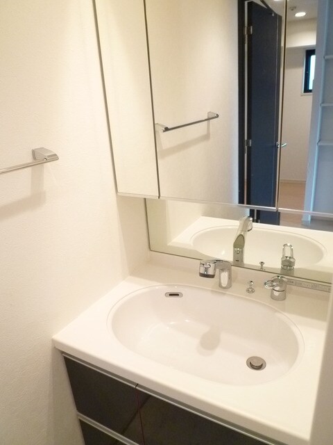 グラントゥルース神田岩本町の物件内観写真