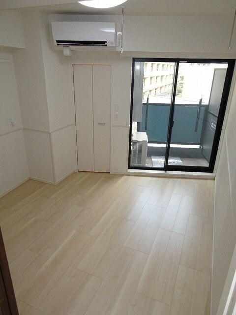 ファーストプレイスの物件内観写真