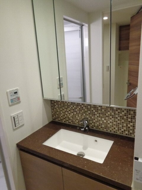 ONE ROOF FLAT TSUKISHIMAの物件内観写真