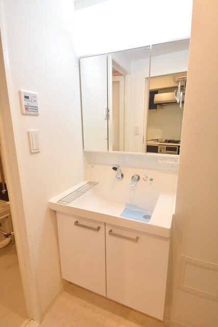 レジディア日本橋馬喰町IIの物件内観写真