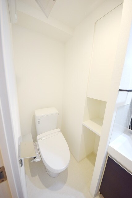 メイクスデザイン入谷アジールコートの物件内観写真