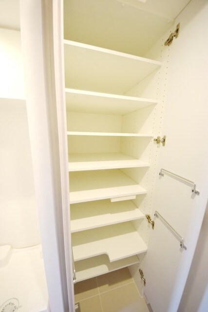 メイクスデザイン入谷アジールコートの物件内観写真