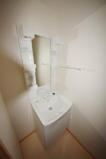 カーサ内山の物件内観写真