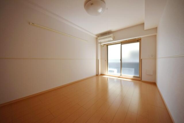 カーサ内山の物件内観写真