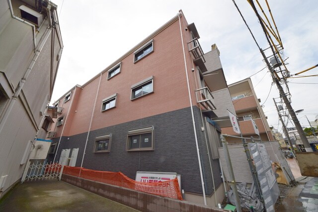 ポルトボヌールの物件外観写真