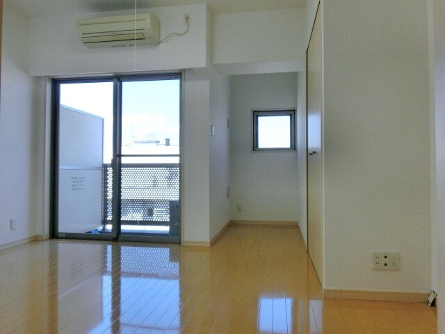 ニューシティアパートメンツ南千住の物件内観写真