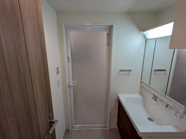 Totsu Residence Kaminarimonの物件内観写真