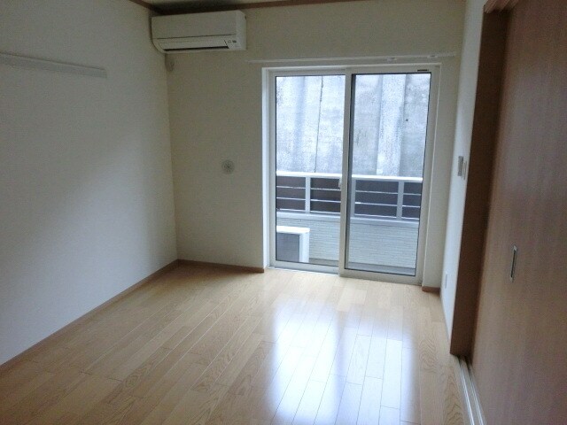 フォレストメゾン三河島の物件内観写真