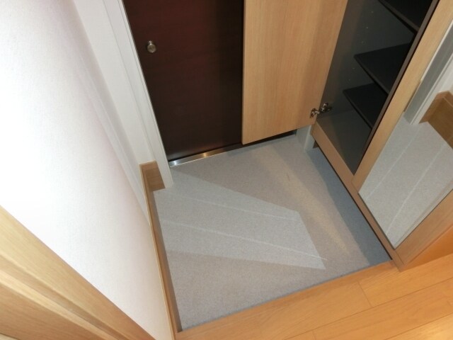 フォレストメゾン三河島の物件内観写真