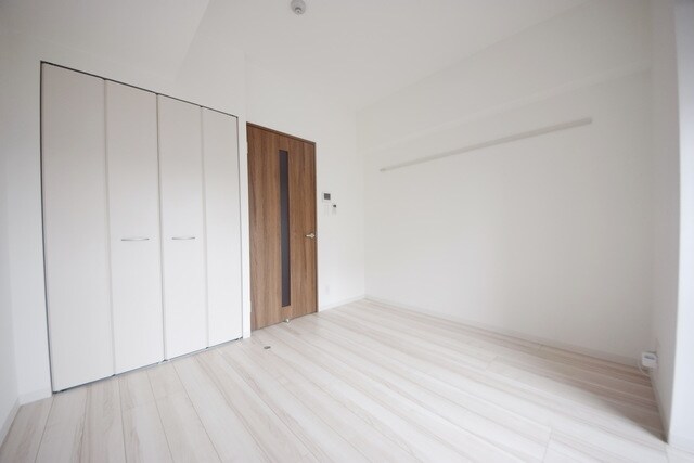 イート アパートメント ヴェリタスの物件内観写真