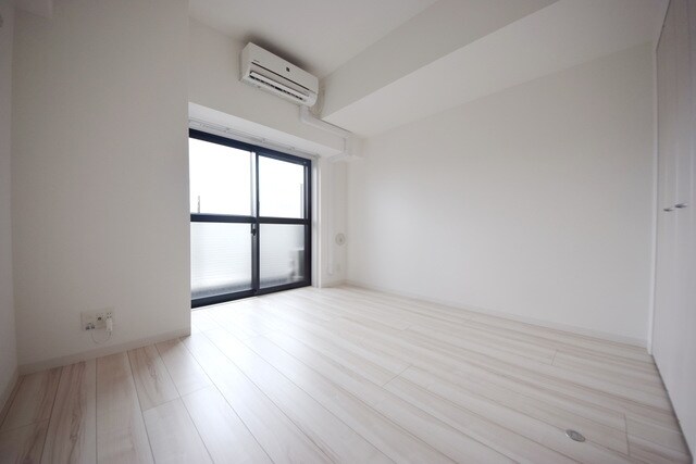 イート アパートメント ヴェリタスの物件内観写真