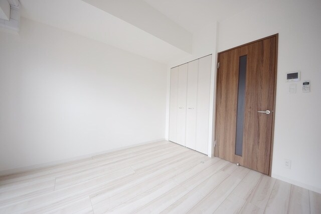 イート アパートメント ヴェリタスの物件内観写真