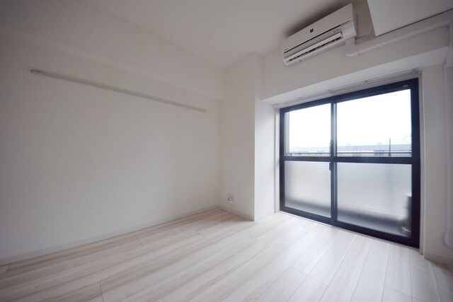 イート アパートメント ヴェリタスの物件内観写真