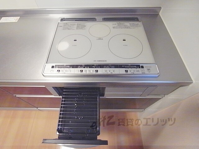 Station side courtの物件内観写真