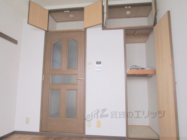 コンフォール高槻の物件内観写真