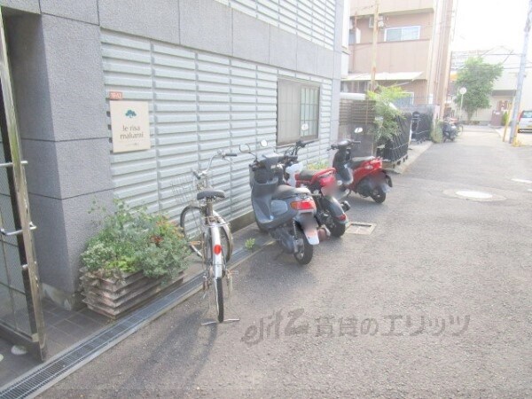 レリーサ真上の物件内観写真