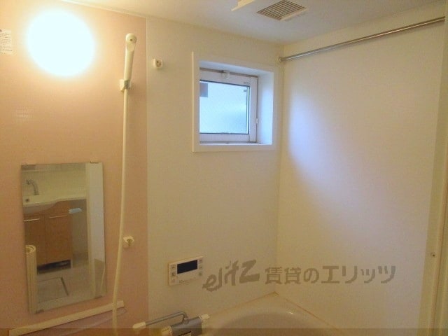 ハイデンス吹田の物件内観写真