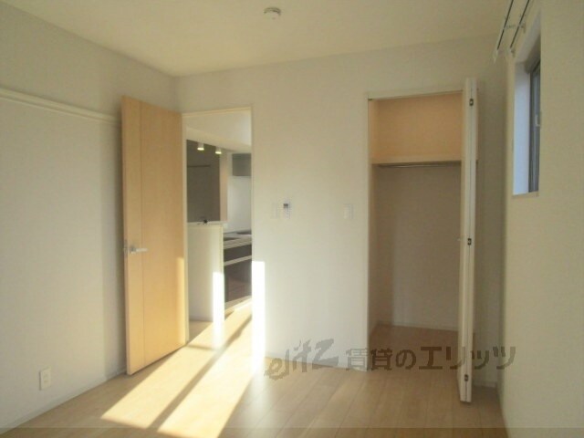 パインルーツIIIの物件内観写真