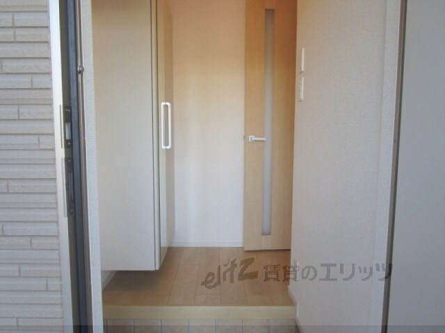 パインルーツIIIの物件内観写真