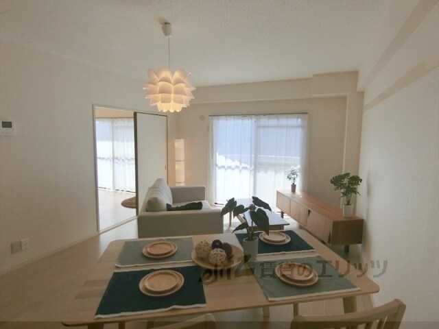 サンライズ春日丘の物件内観写真