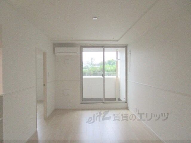 コージーガーデンの物件内観写真