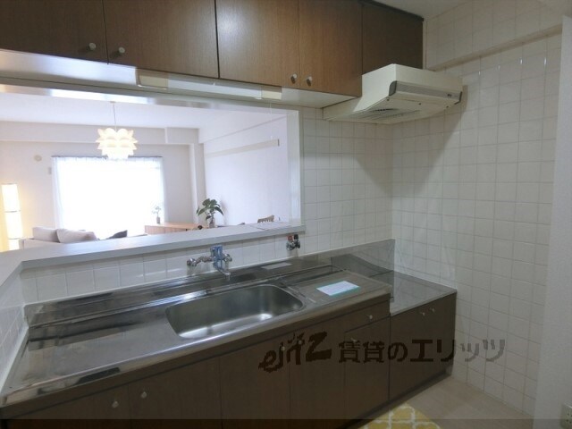 サンライズ春日丘の物件内観写真