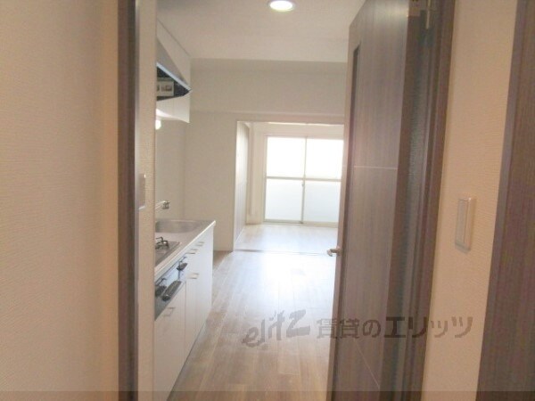 グランブルー高槻の物件内観写真