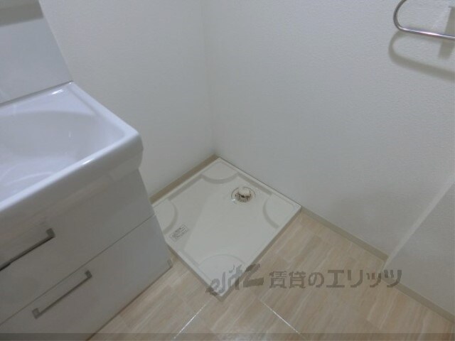 クレセントコートの物件内観写真