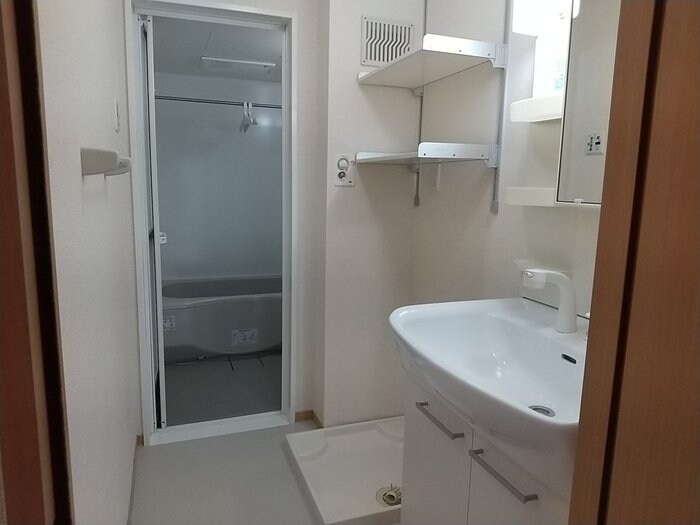 クロスロードA棟の物件内観写真