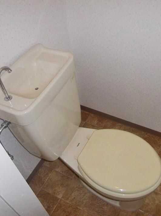 タウンハイツ穂積の物件内観写真