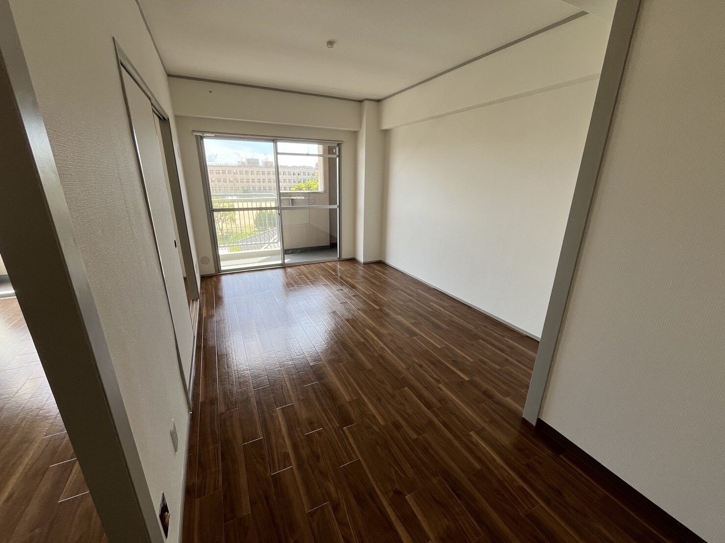 マンション紫明園の物件内観写真