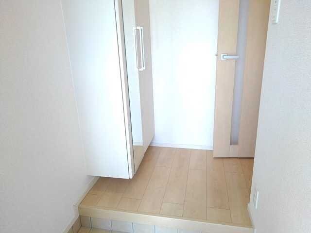 パインルーツIIIの物件内観写真