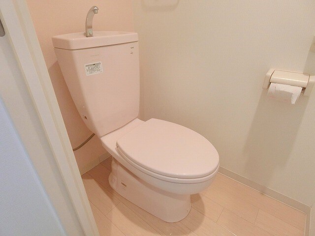 セリーゼウエストの物件内観写真