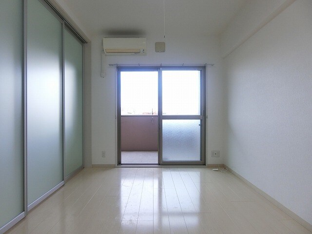 セリーゼウエストの物件内観写真