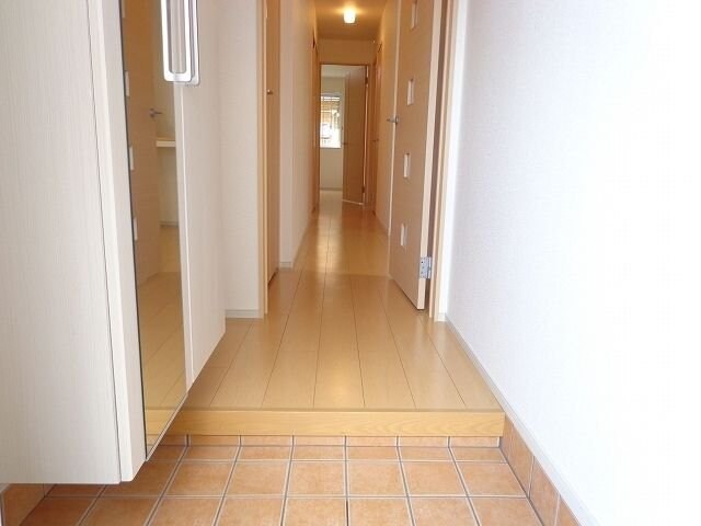 クローバーハウスの物件内観写真